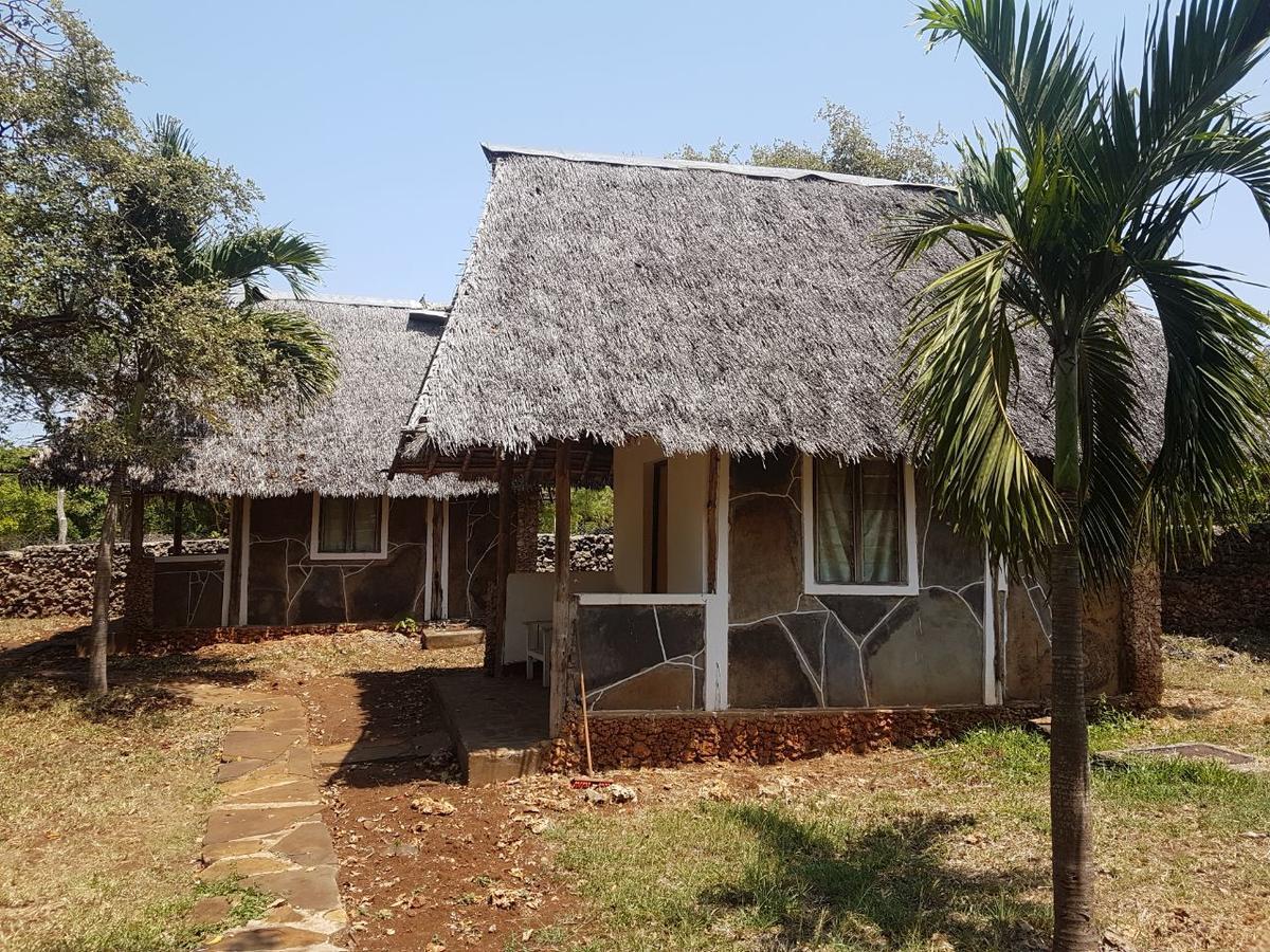 Shimoni Gardens Cottages ภายนอก รูปภาพ